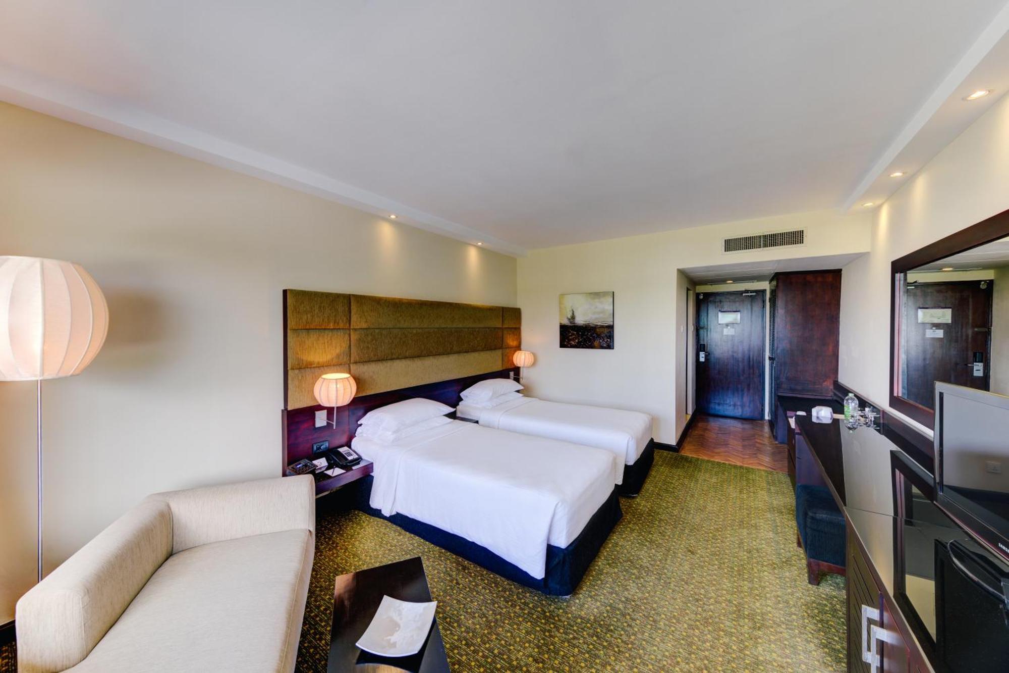 Cinnamon Lakeside Colombo Ngoại thất bức ảnh Deluxe room