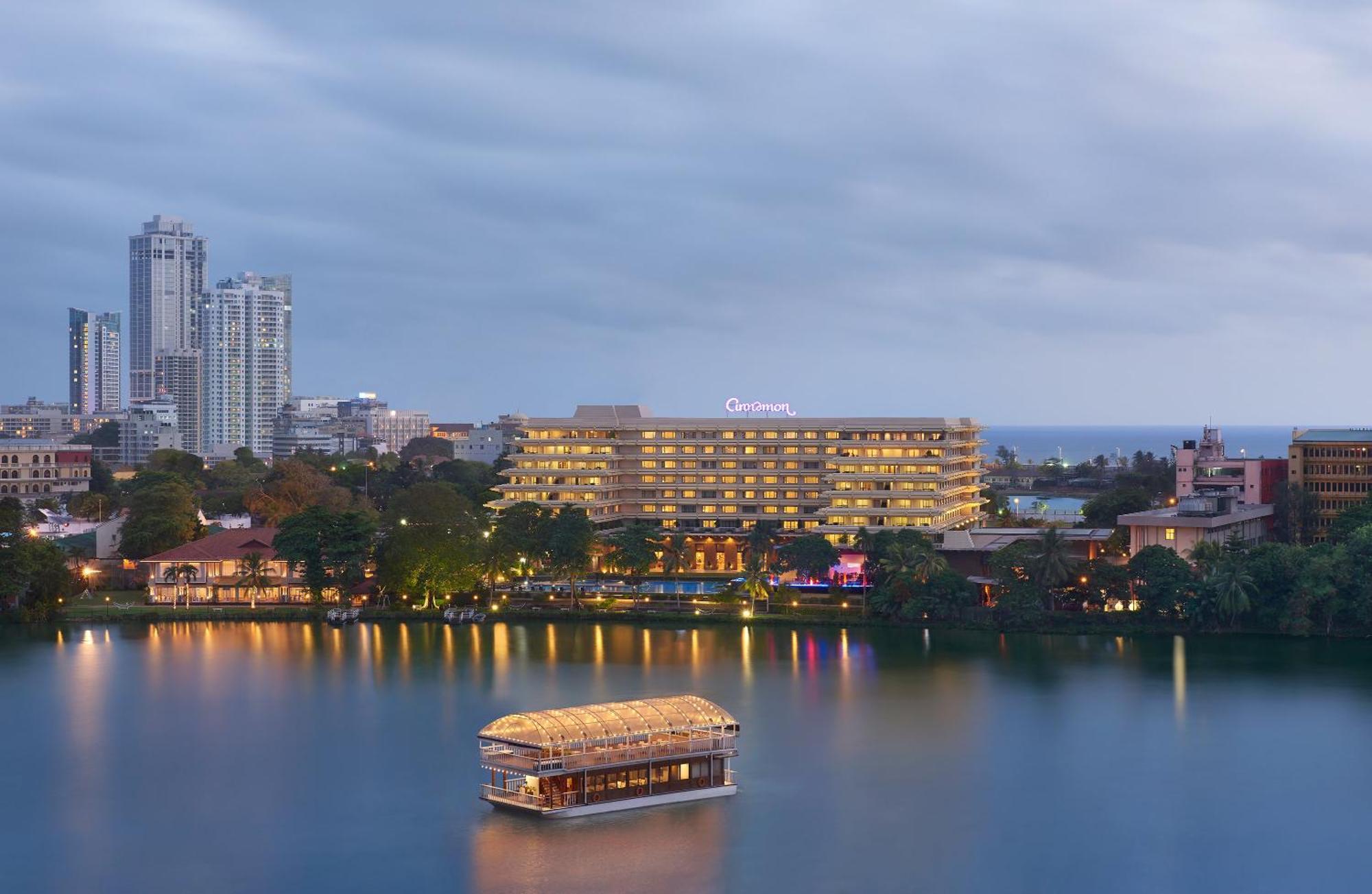Cinnamon Lakeside Colombo Ngoại thất bức ảnh Taj Bengal