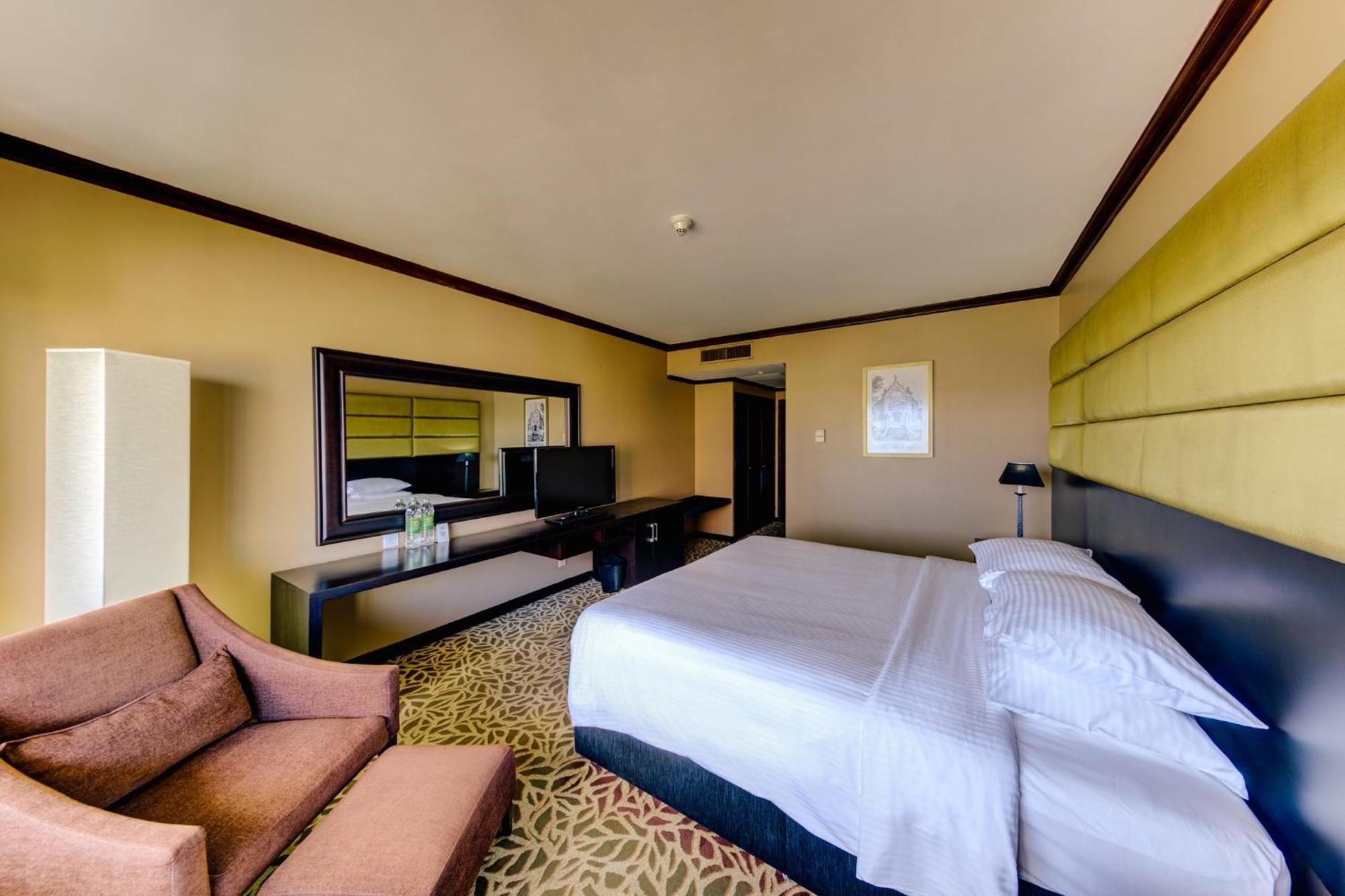 Cinnamon Lakeside Colombo Ngoại thất bức ảnh Deluxe Room