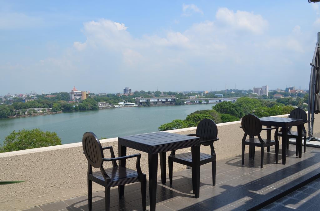 Cinnamon Lakeside Colombo Ngoại thất bức ảnh